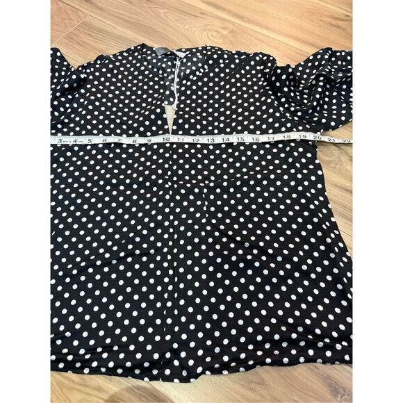 Everlane NWT The Hammered Satin Balloon Sleeve Top oversized Sz XS - Picture 7 of 8